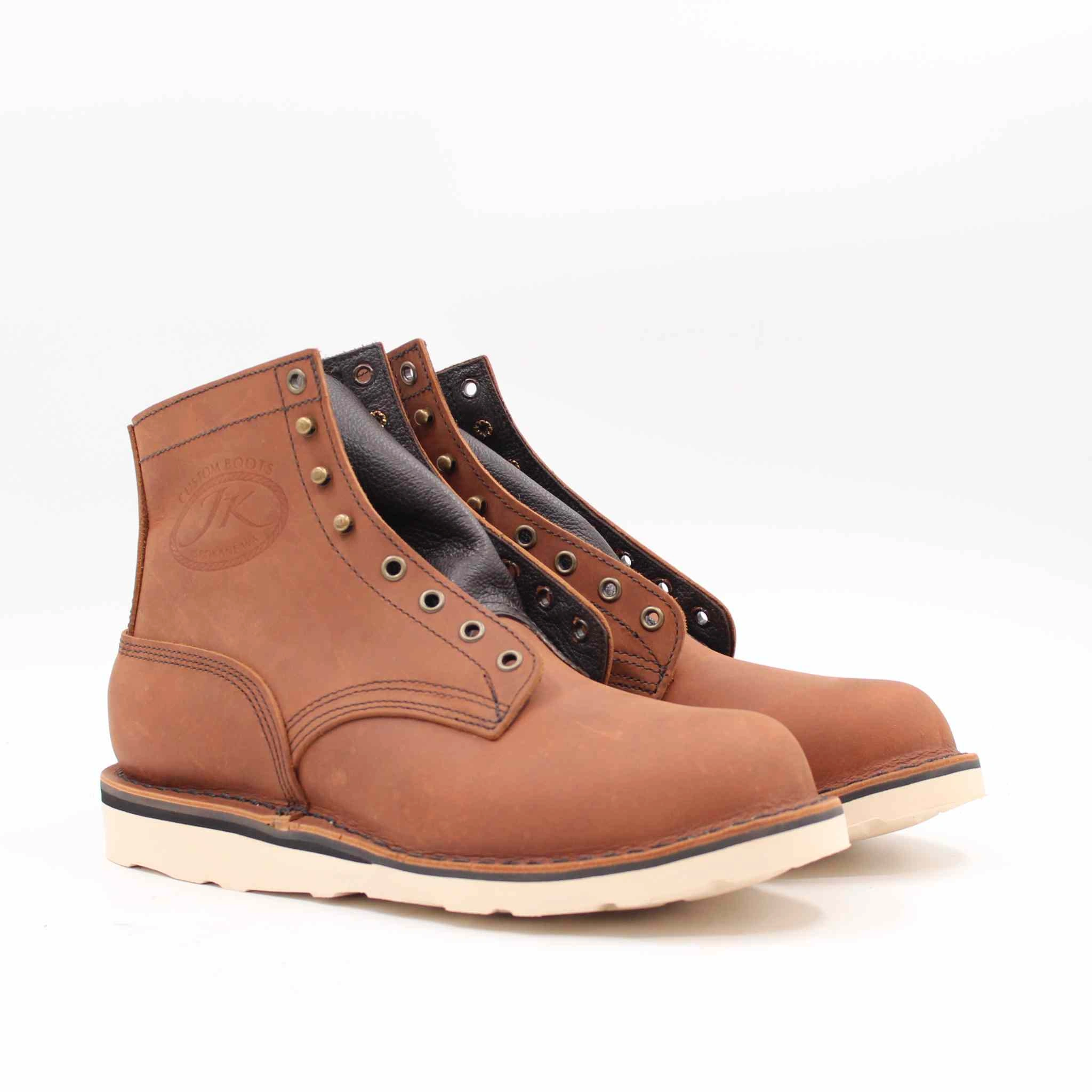 EE-Z Does It 300: A Bold Statement for Your Feet, Size 10.